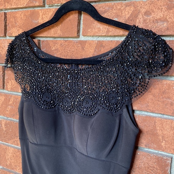 Black cocktail dress - Picture 2 of 4